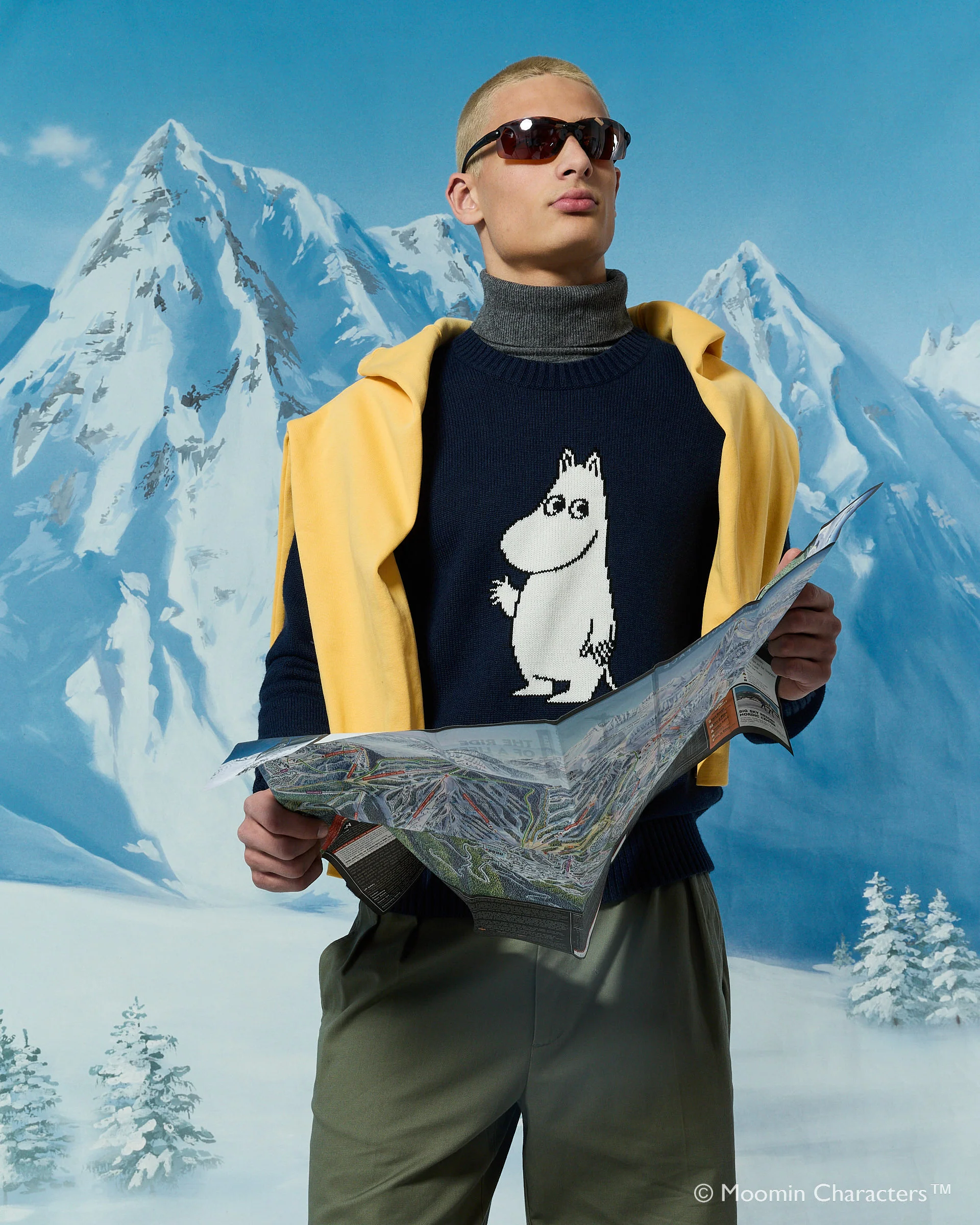 Cashmere Moomin Icon Sweater Navy - Image 3
