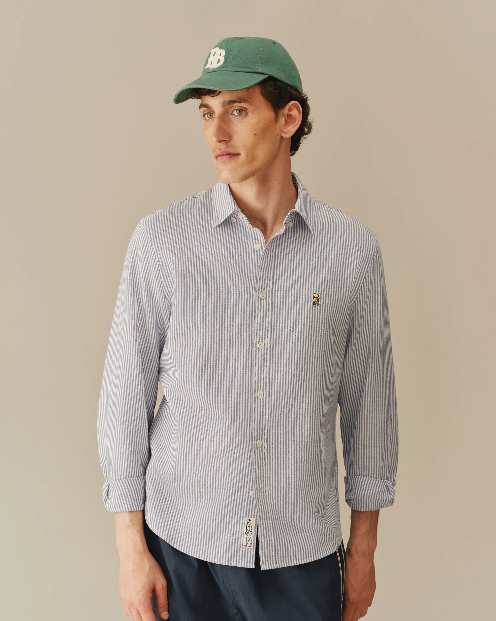Men’s New Yorker Winnie-the-Pooh Oxford Shirt Navy& White