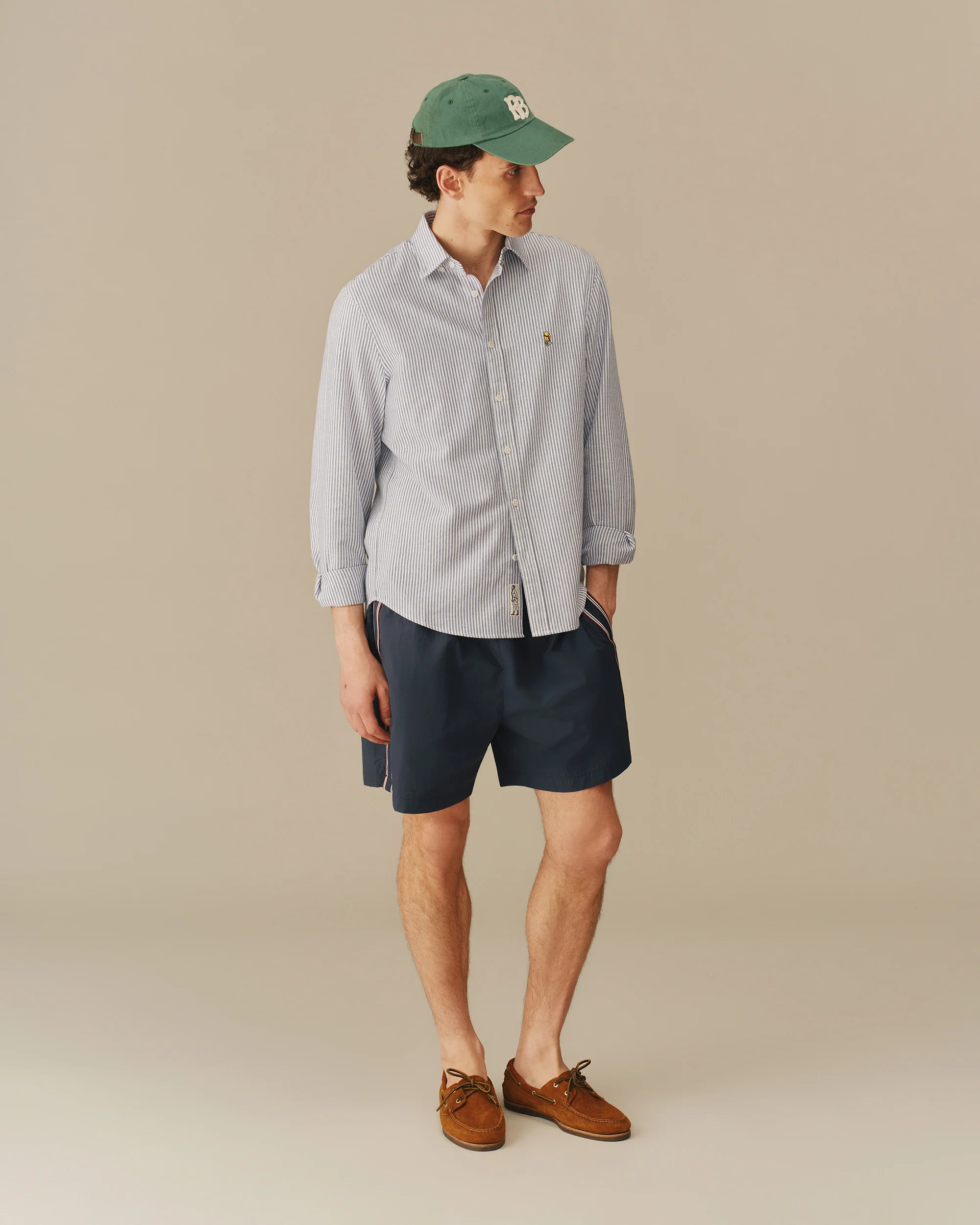 Men’s New Yorker Winnie-the-Pooh Oxford Shirt Navy& White - Image 3