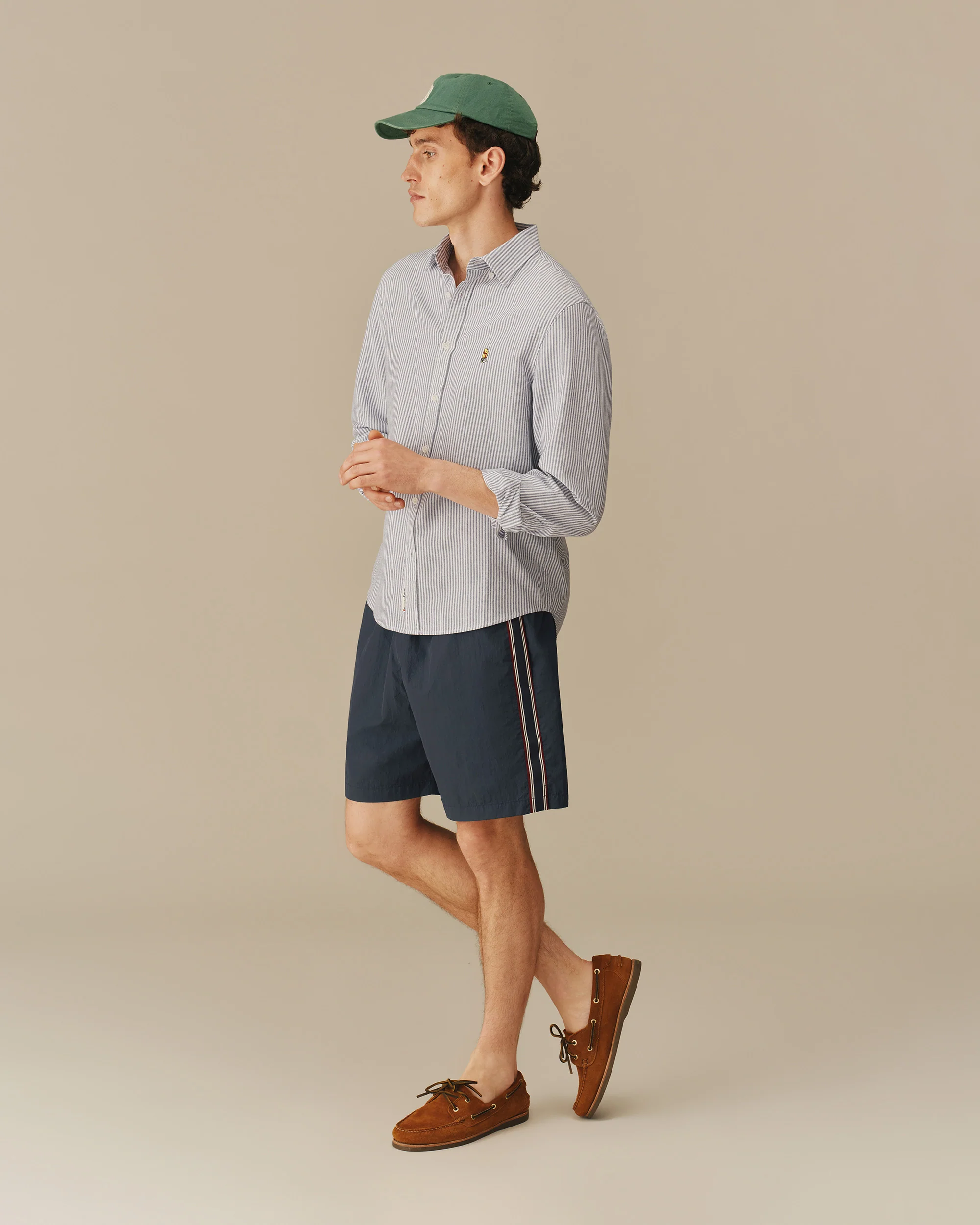 Men’s New Yorker Winnie-the-Pooh Oxford Shirt Navy& White - Image 5