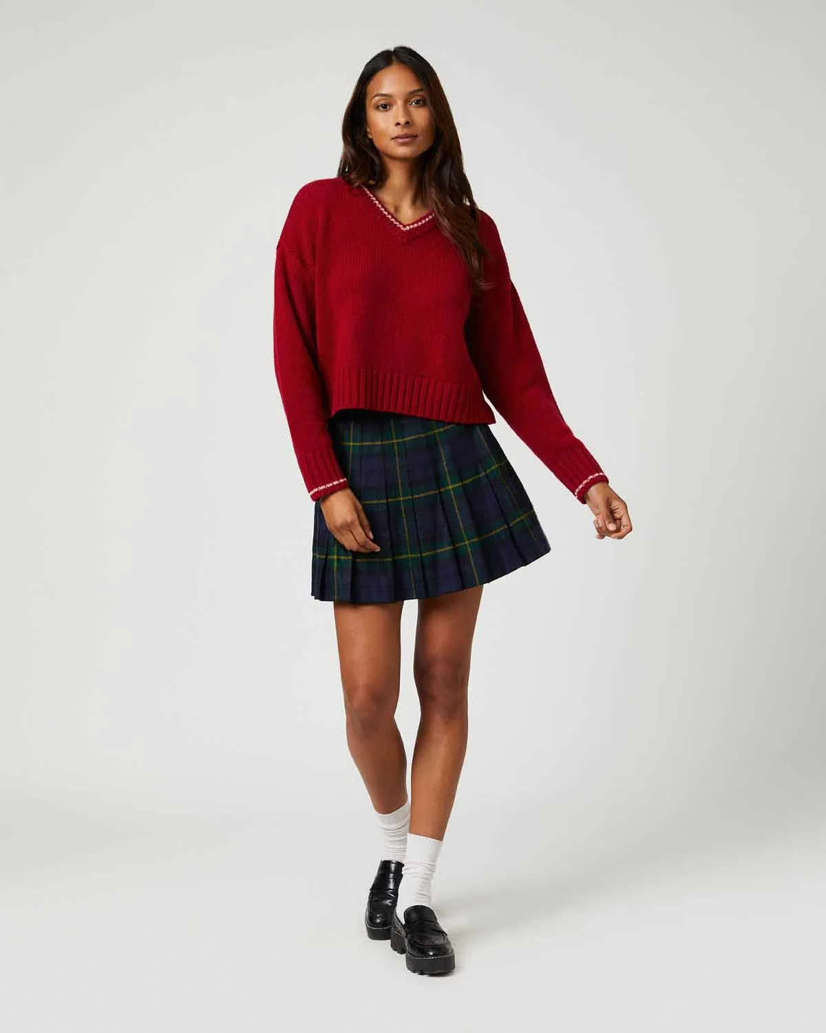 Cashmere Callie V Neck Sweater Wine - Image 6