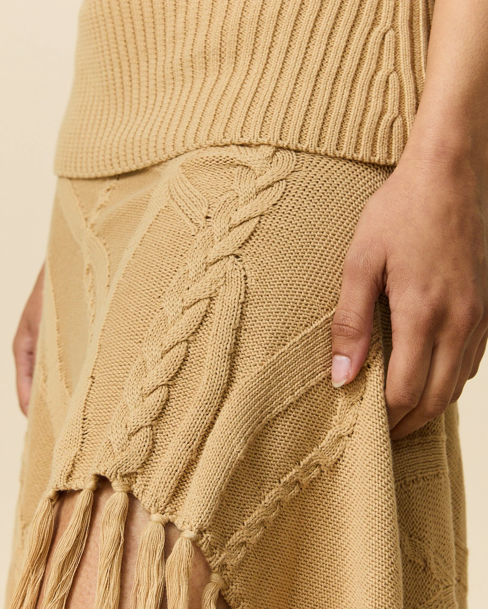 Women's Cotton Cable Fringe Skirt Camel - Image 3