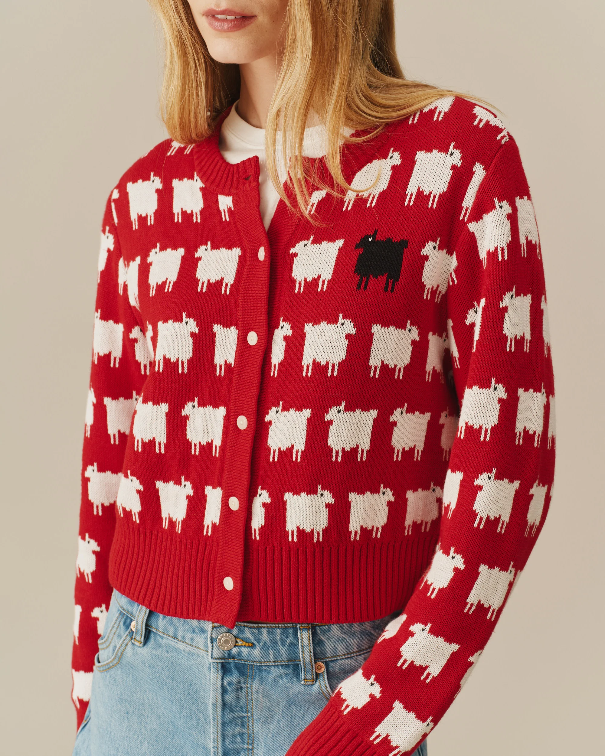 Warm & Wonderful Cotton Linen Cropped Sheep Cardigan Red - Image 3