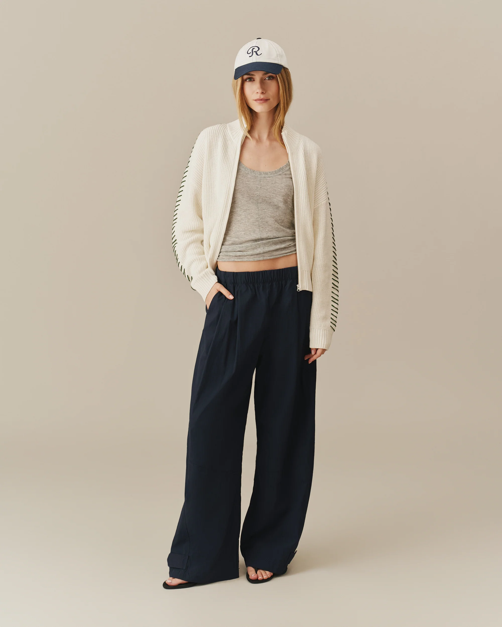 Cropped Zip Through Sweater White - Image 2