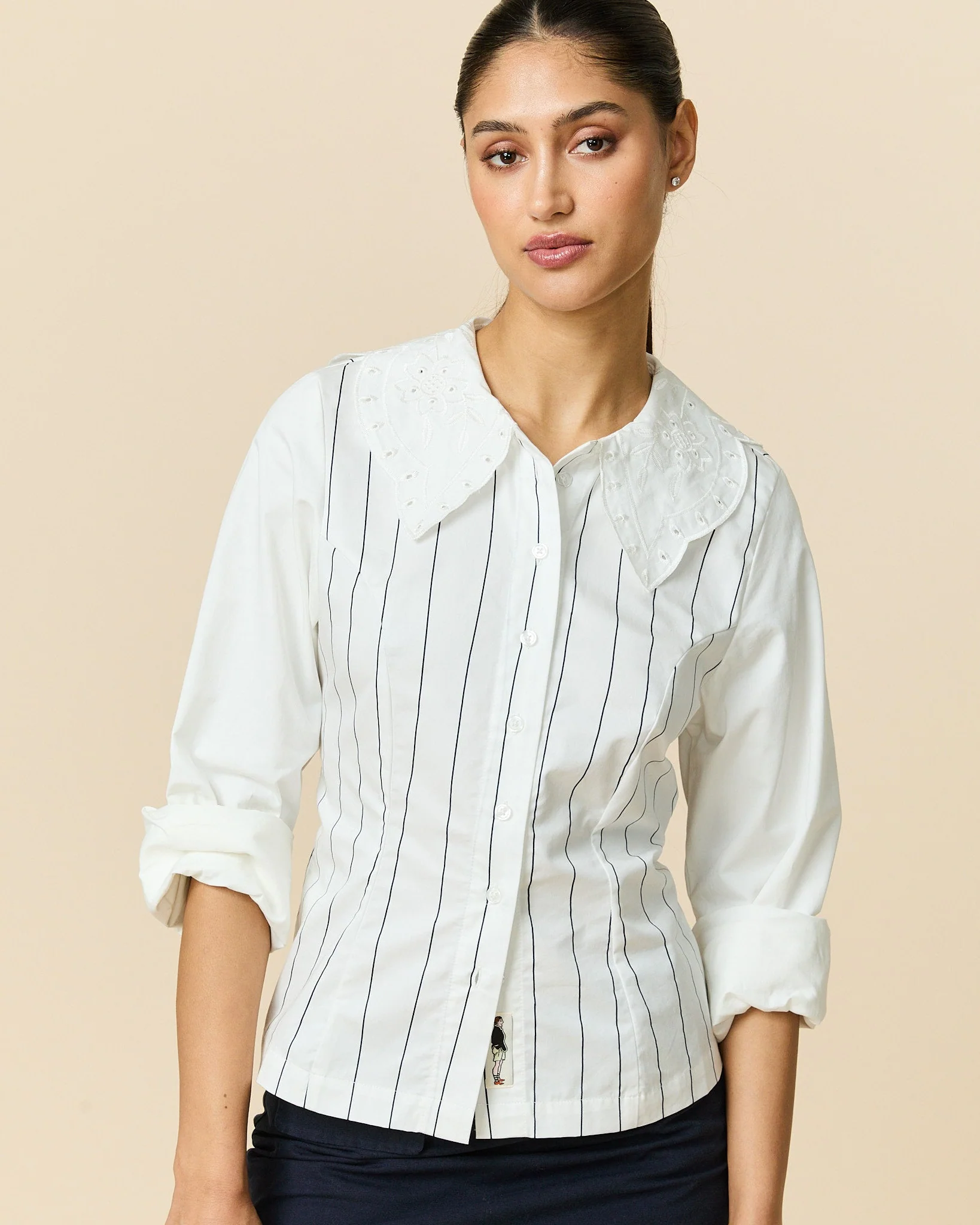 Women's Fitted Lace Collar Button Down Shirt White - Image 3